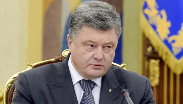 President Poroshenko greets Savchenko in Ukraine 