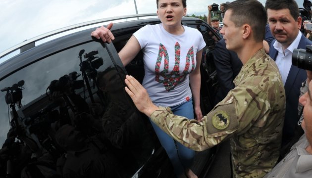 NYT пише про обмін Савченко й російську армію на Донбасі