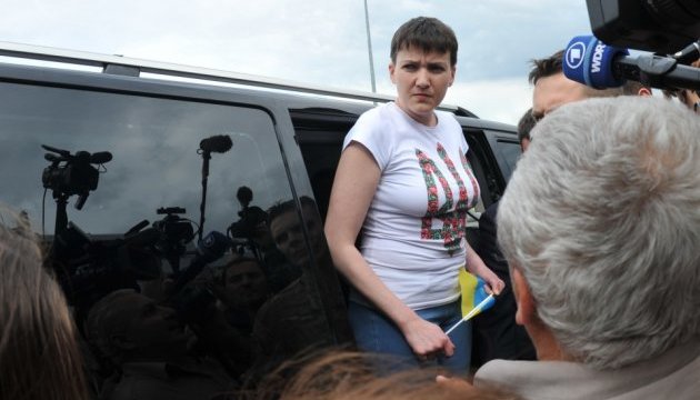 Савченко поїхала на Банкову