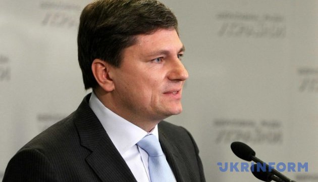 Закон про реінтеграцію Донбасу перед парламентом має пройти Радбез - Герасимов