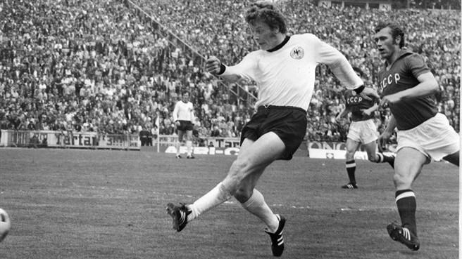Херберт Віммер забив другий м'яч у фіналі ЧЄ-1972. Фото: Getty Images