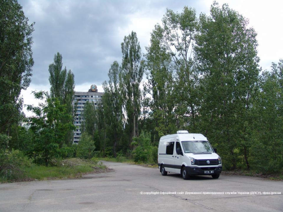 Під Чорнобилем випробували мобільний радіаційний комплекс (ФОТО, ВІДЕО) - фото 3