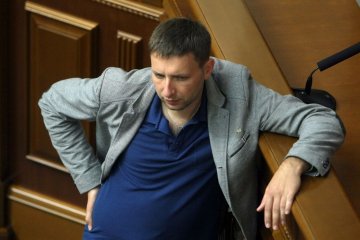 Генпрокурор має внести подання на зняття недоторканності з Парасюка - нардеп
