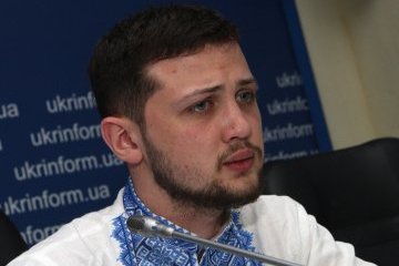 Окупанти переселяють до Криму росіян і мілітаризують заводи - Афанасьєв