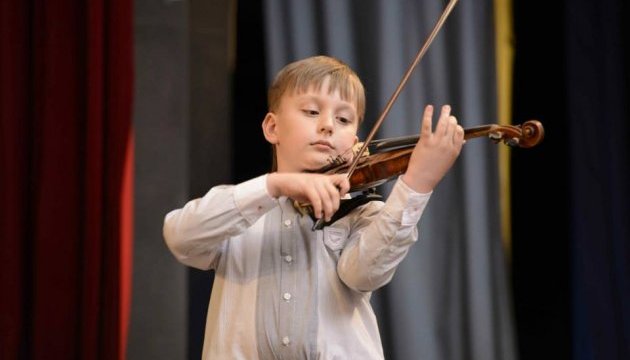 Талановиті діти України: шахи, музика, винахідництво та унікальна жага до знань
