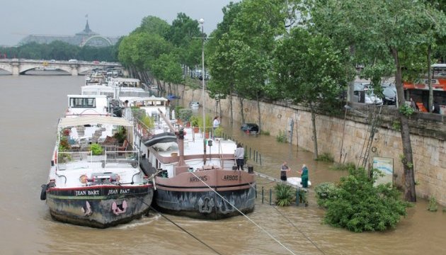 «Велика вода» у Франції забрала життя чотирьох людей