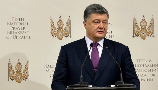 President Poroshenko: Our Air Force does not use military aircraft in Donbas to comply with Minsk agreements