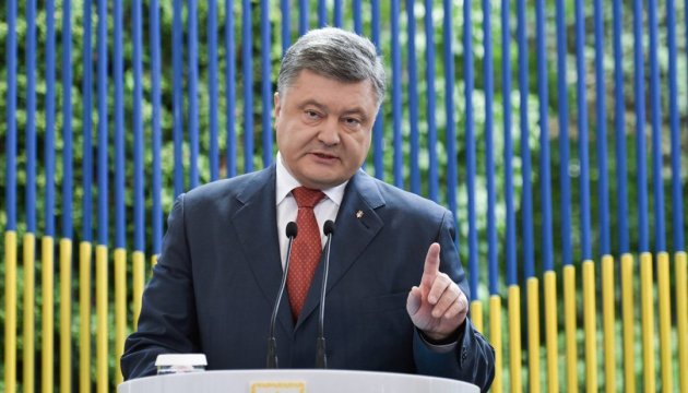 Poroschenko: Sicherheit als Voraussetzung für Dezentralisierung
