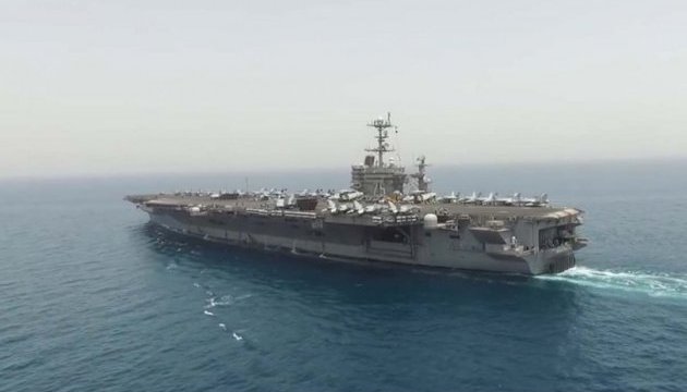 США вперше завдали удару по ІДІЛ з авіаносця в Середземному морі