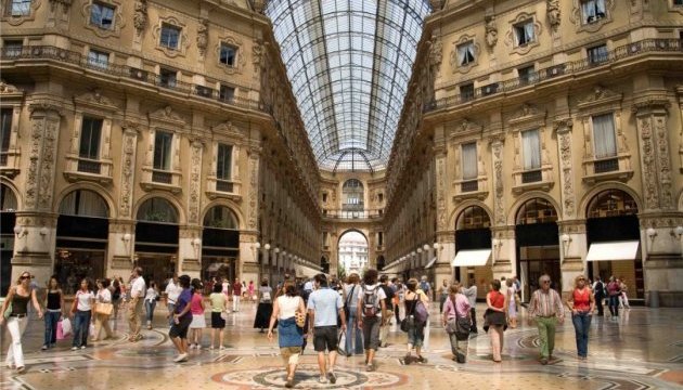 Порада туристу: Коли їхати в Італію на розпродаж