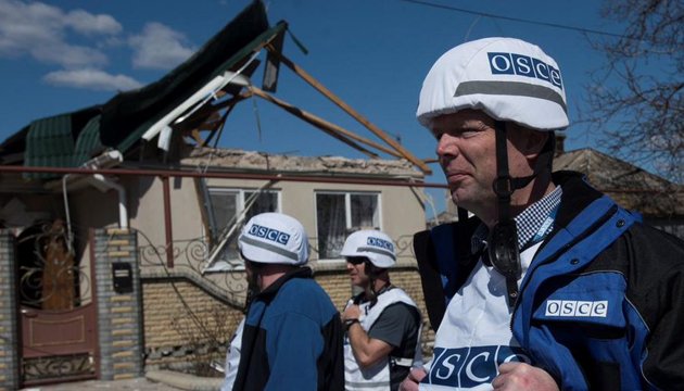 OSCE to deploy monitors in Stanytsia Luhanska on permanent basis - Hug