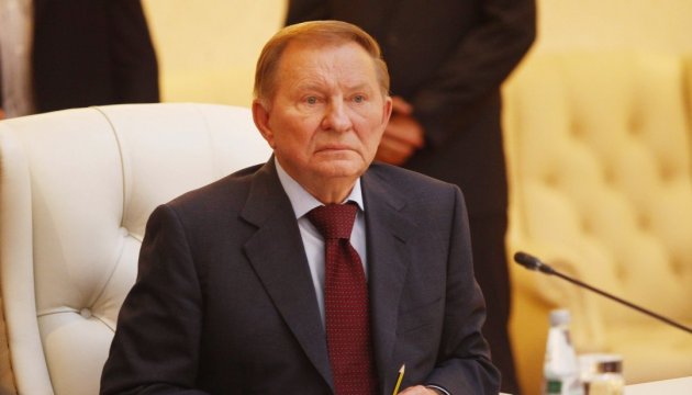 Ex-president Kuchma travels to Minsk to attend meeting of Trilateral working group on Donbas
