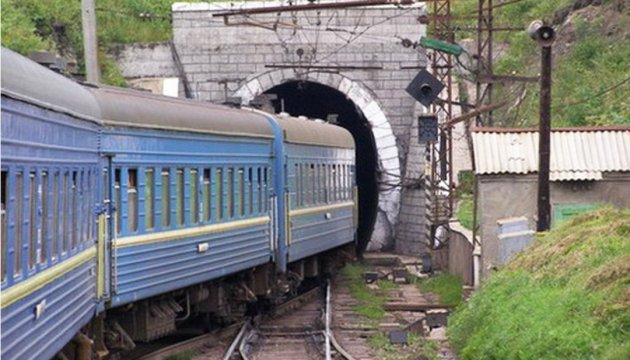 Railway tickets in Ukraine rise in price from April 1