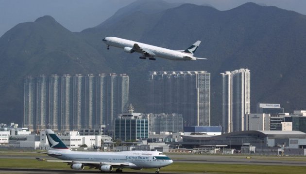 Аеропорт Гонконгу ввів новий податок