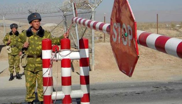 Узбекистан тимчасово закрив кордон для чотирьох сусідніх країн - ЗМІ