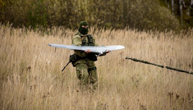 У зоні АТО вчора помітили сім ворожих дронів - Лисенко