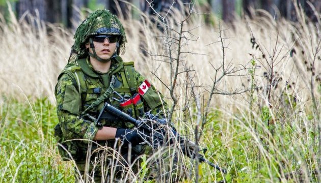 Канада направить до Європи військовий батальйон