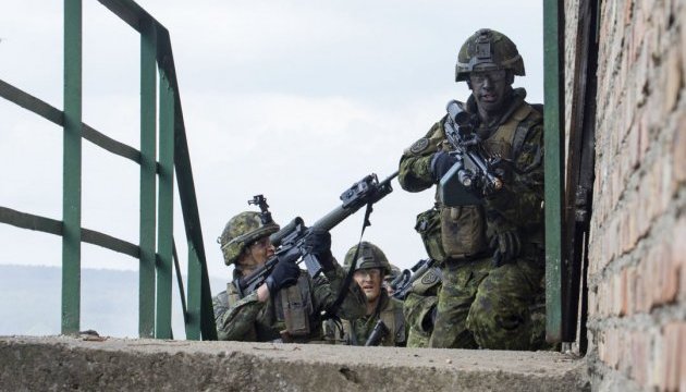 До Румунії на навчання прибули канадські військові