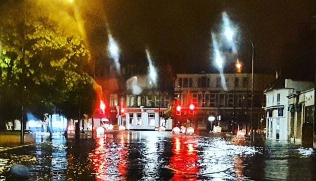Мокрий референдум: Лондон затопила рекордна злива