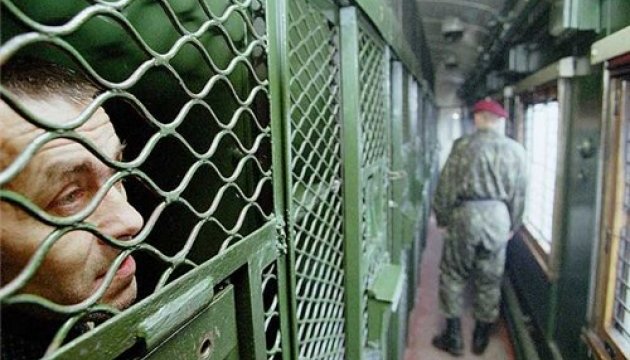 У колоніях рф вербувальники погрожують ув'язненим, що їх відправлять на війну в Україні - ЗМІ