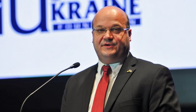 Embajador Chaliy: Los EEUU empiezan a mirar a Ucrania con gran optimismo
