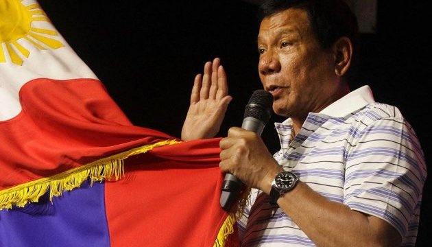 Президент Філіппін уклав перемир'я з повстанцями-комуністами