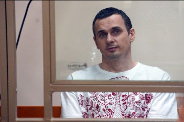 Сенцов фактично в ізоляції, листи до нього не доходять - адвокат
