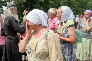 УПЦ МП потай возить кримчан на прощі до Росії й Білорусі - ЗМІ