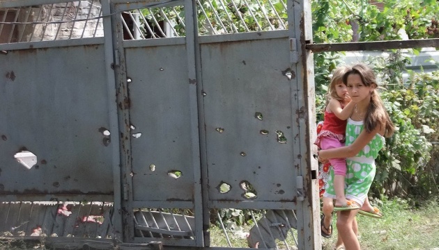 La guerre dans le Donbass a coûté la vie à 242 enfants