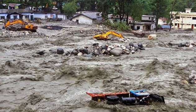В Індії через повені загинули 52 людини