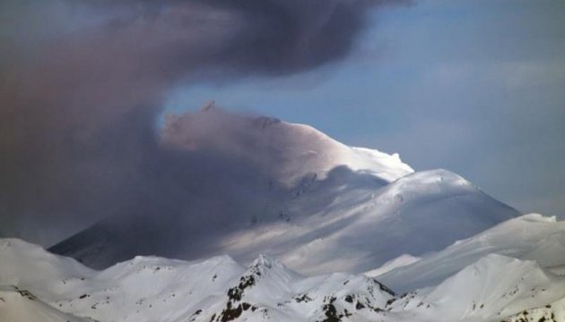 На Алясці пробуджується вулкан Павлова - виверження неминуче