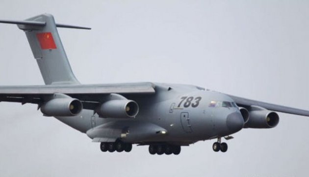 Китай отримав на озброєння найбільший в світі військово-транспортний літак