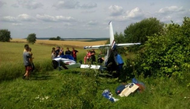 Літак із громадянами Балтії аварійно сів на Львівщині