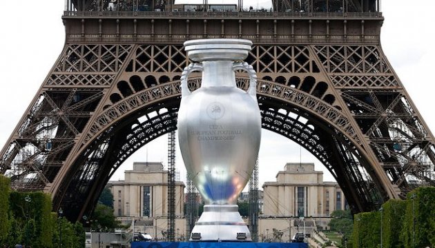 Сьогодні фінал Євро-2016: зійдуться збірні Португалії та Франції