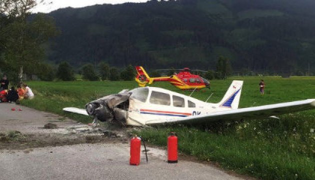 В Австрії впав літак, усі пасажири врятувалися