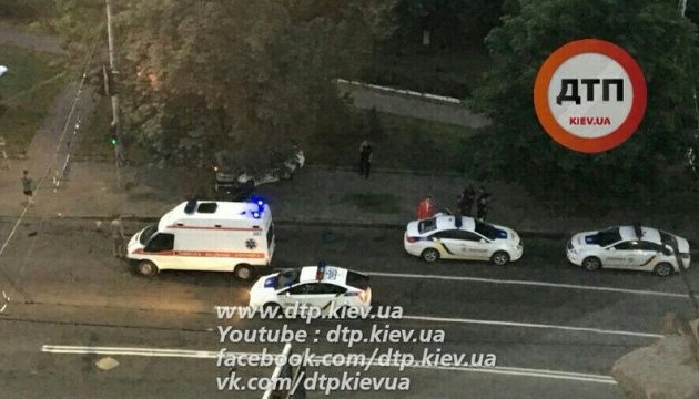 Київські патрульні в'їхали в дерево