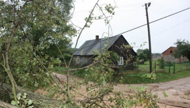 More than 120 Ukrainian villages without electricity following storms