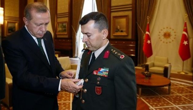 Турецький путч: затримали головного військового радника Ердогана