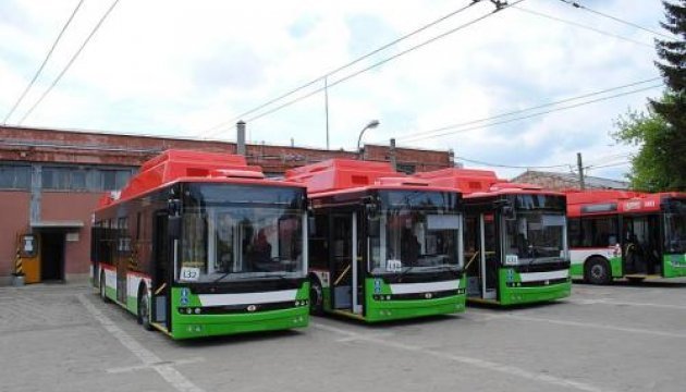 Для Києва куплять ще 200 нових автобусів і тролейбусів