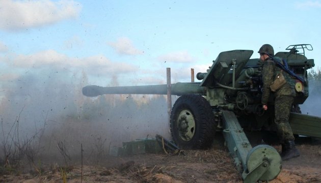 Бойовики обстріляли Золоте: загинула мирна жителька