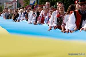 Дві Ходи на День Незалежності… Як це?