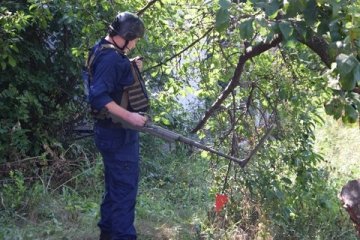 State Emergency Service: 504 explosive devices disposed in Luhansk region over last week