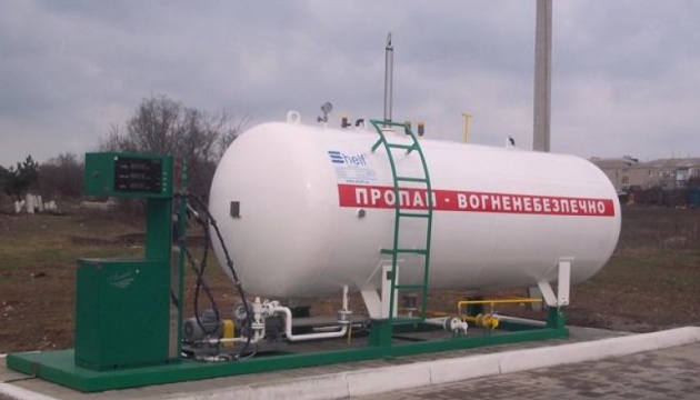 Україна зменшила наполовину поставки російського скрапленого газу