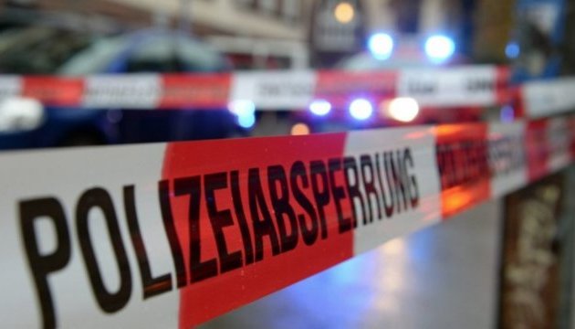Німеччина: озброєний чоловік забарикадувався в ресторані, готується штурм