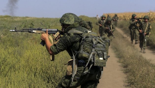 Krim: Russisches Militär richtet Kontrollposten bis Simferopol ein