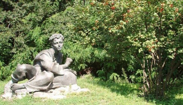 У рідному селі Шевченка вкрали пам'ятник 