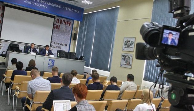 Народні депутати Іван Винник та Антон Геращенко  про злами системи електронного декларування