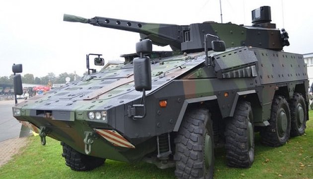 Литва купить німецькі бойові колісні бронемашини Boxer