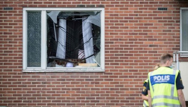 У Швеції 8-річна дитина загинула від кинутої у вікно гранати