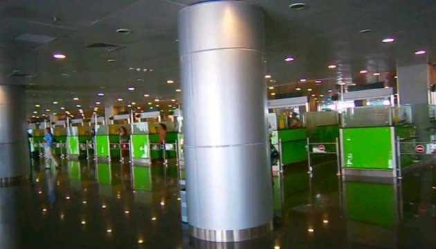 El MAE otorgará visados día y noche en el aeropuerto Boryspil